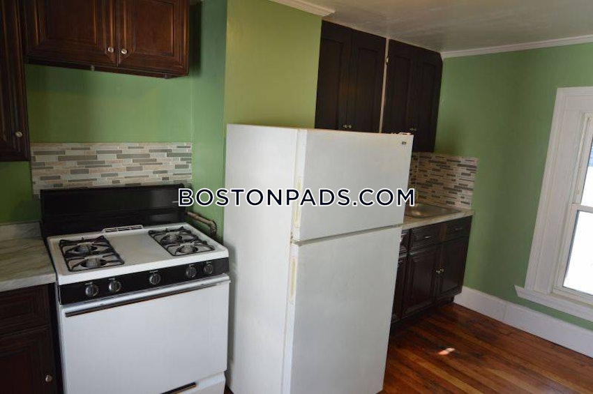 BOSTON - FORT HILL - 2 Beds, 1 Bath - Image 1