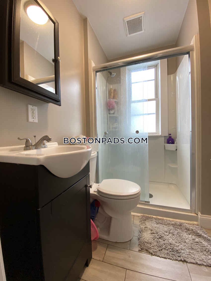 BOSTON - ALLSTON - 4 Beds, 2 Baths - Image 5