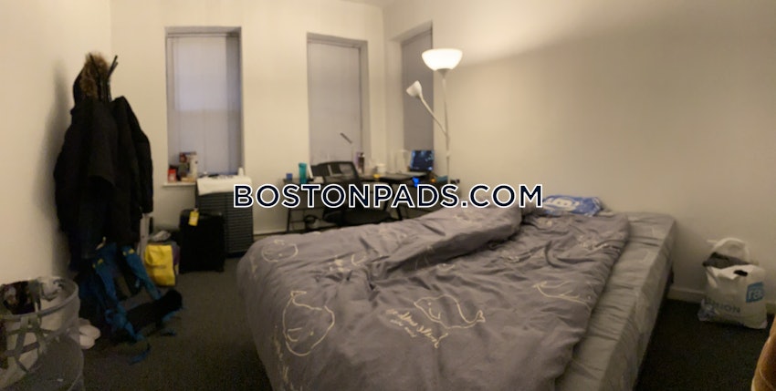 BOSTON - SOUTH END - 4 Beds, 1 Bath - Image 5