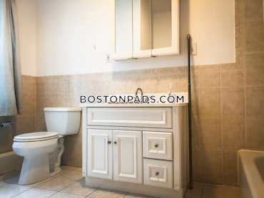 Boston - 4 Beds, 1 Baths