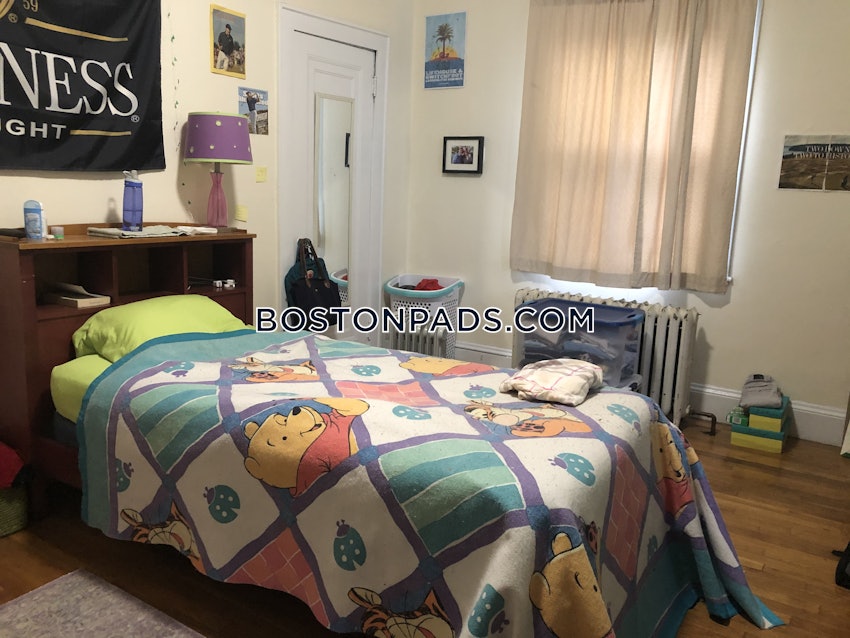 BOSTON - BRIGHTON - BOSTON COLLEGE - 4 Beds, 1 Bath - Image 6