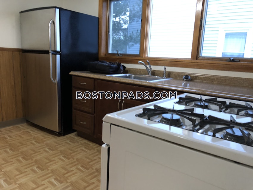 BOSTON - BRIGHTON - OAK SQUARE - 2 Beds, 1 Bath - Image 20