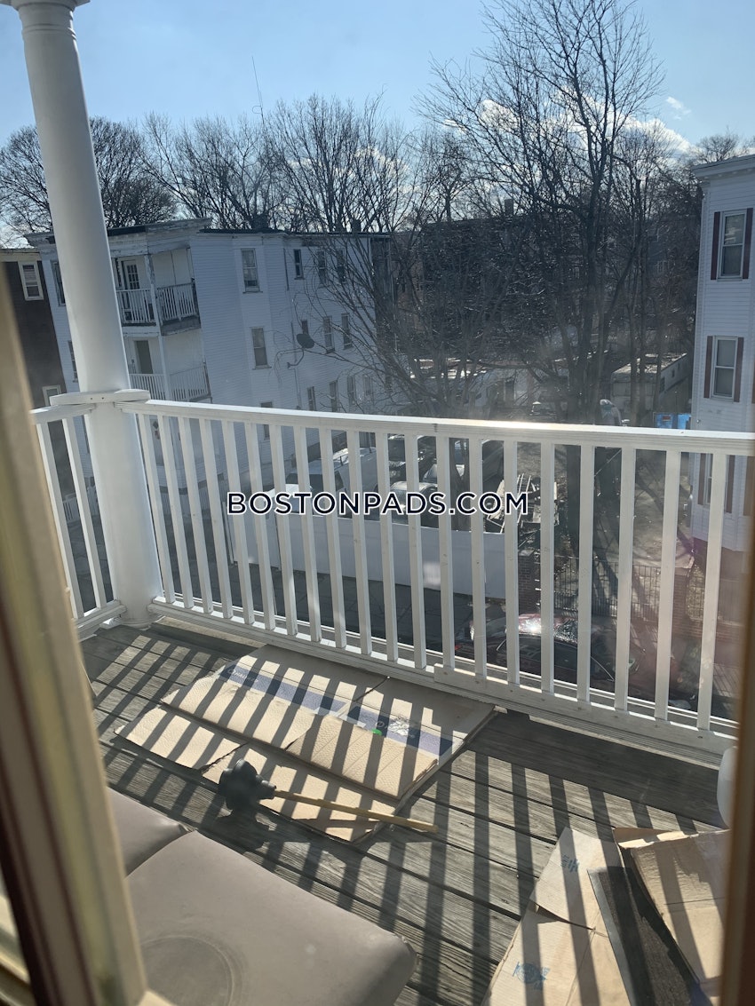 BOSTON - MATTAPAN - 3 Beds, 1 Bath - Image 10