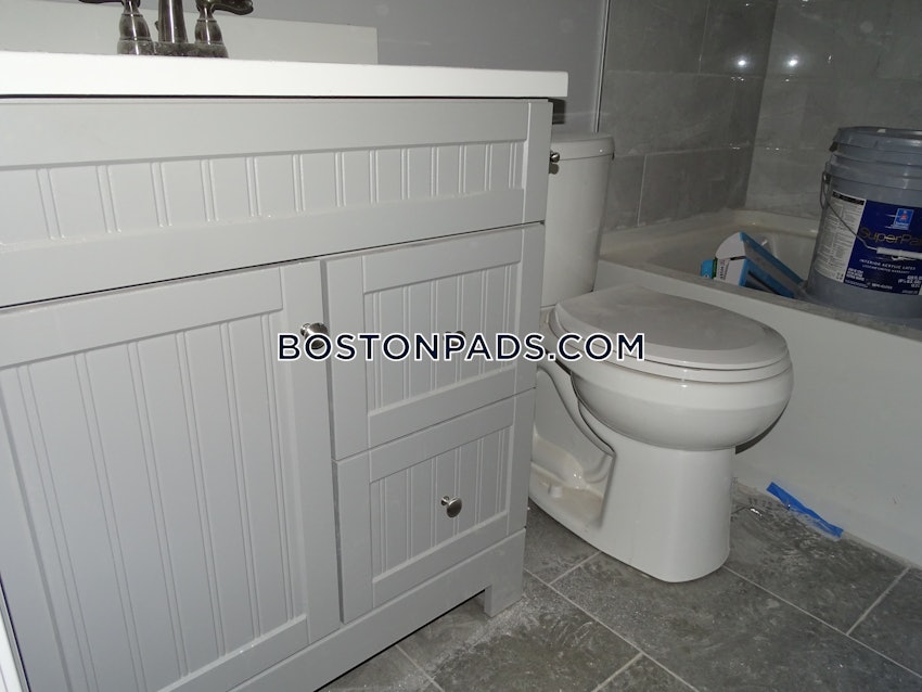 BOSTON - EAST BOSTON - MAVERICK - 2 Beds, 1 Bath - Image 2