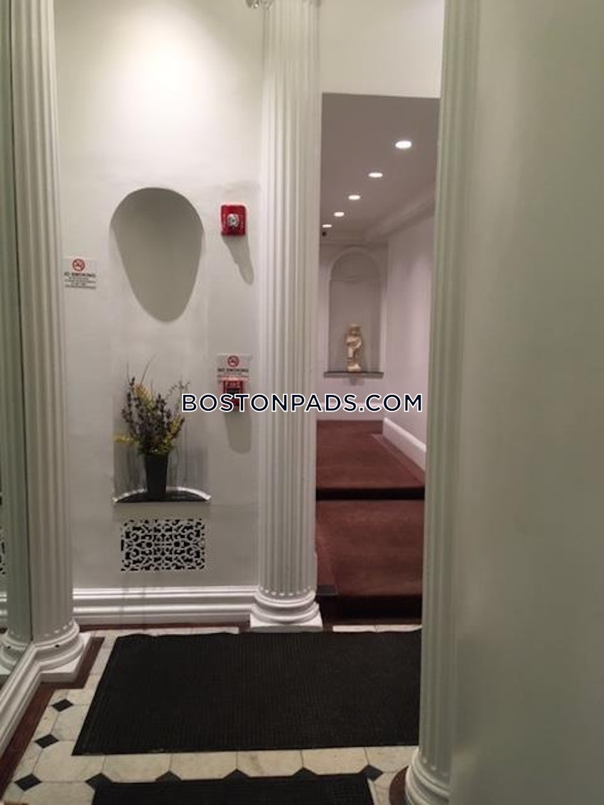 BOSTON - BACK BAY - 2 Beds, 2 Baths - Image 15