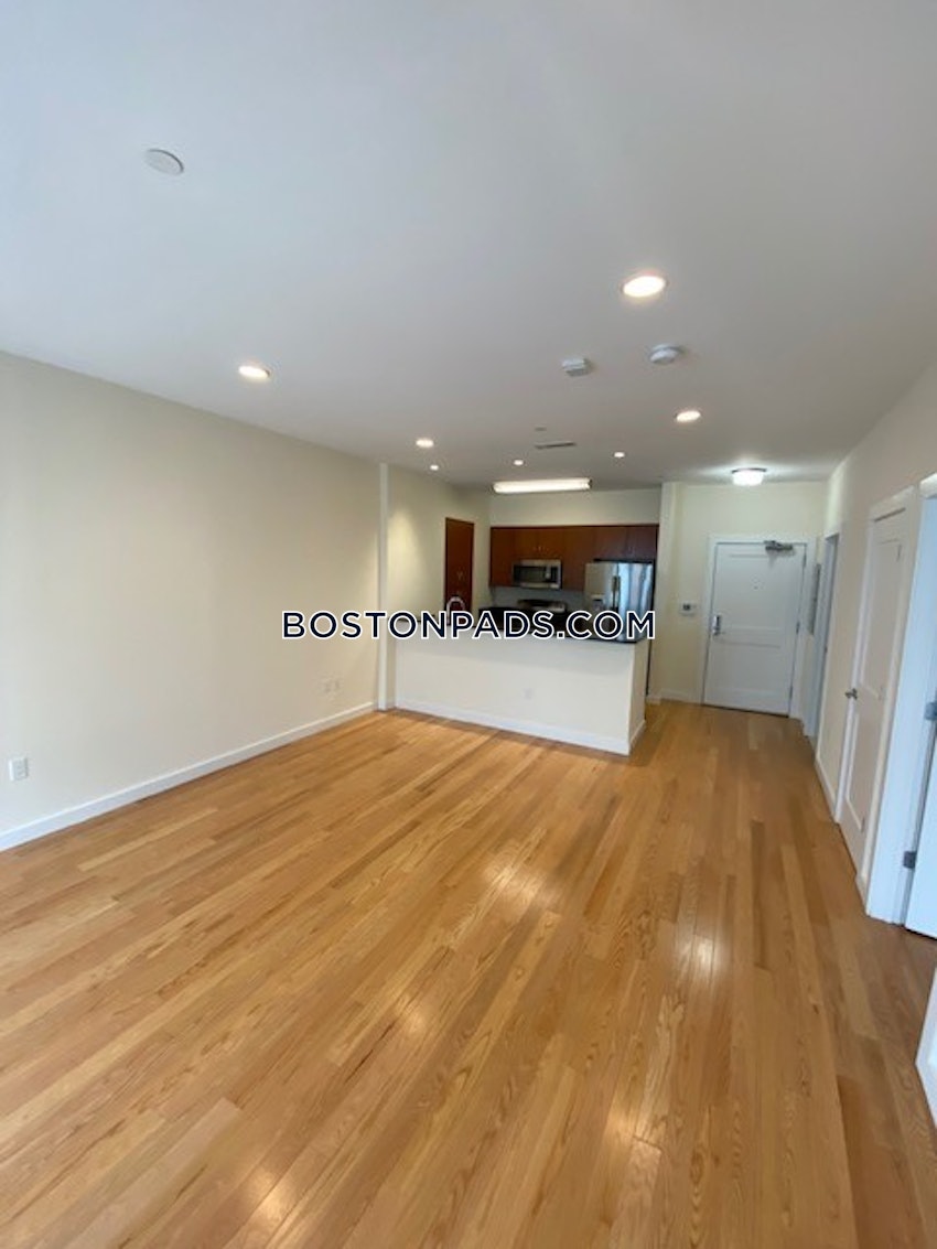 BOSTON - FENWAY/KENMORE - 1 Bed, 1 Bath - Image 9