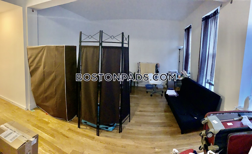 BOSTON - SOUTH END - 4 Beds, 1 Bath - Image 5