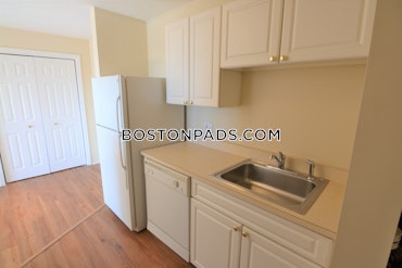 Boston - 1 Beds, 1 Baths