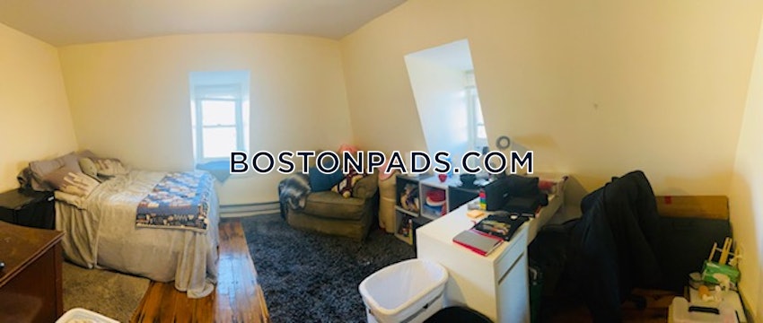 BOSTON - FORT HILL - 6 Beds, 3 Baths - Image 15
