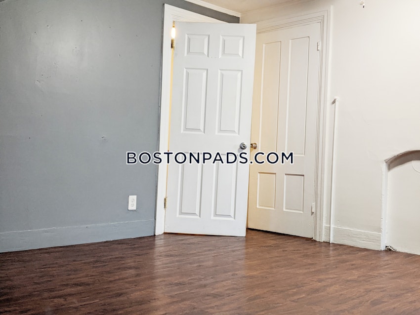 BOSTON - ROXBURY - 4 Beds, 2 Baths - Image 25