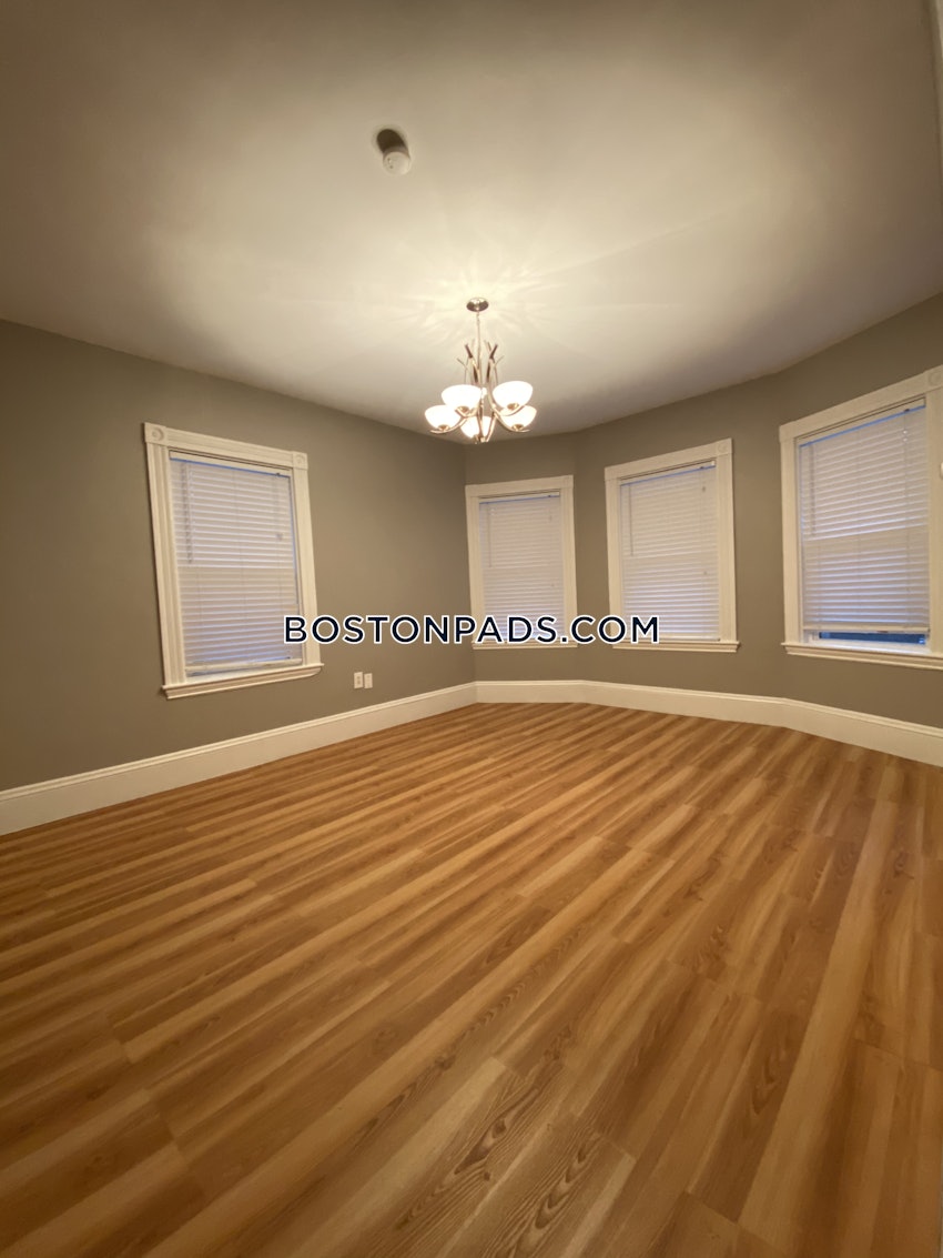 BOSTON - JAMAICA PLAIN - HYDE SQUARE - 4 Beds, 2 Baths - Image 27