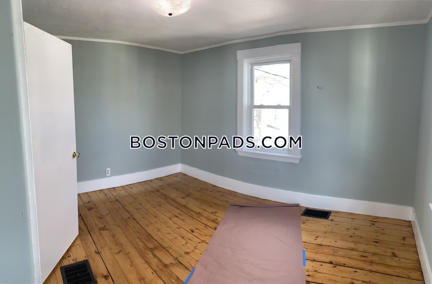 BOSTON - ALLSTON - 3 Beds, 1 Bath - Image 7