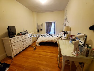 Fenway/kenmore 3 Bed, 2 Bath Unit Boston - $5,400 No Fee