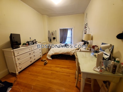 Fenway/kenmore 3 Bed, 2 Bath Unit Boston - $5,400 No Fee