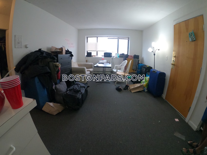 BOSTON - MISSION HILL - 2 Beds, 1 Bath - Image 2