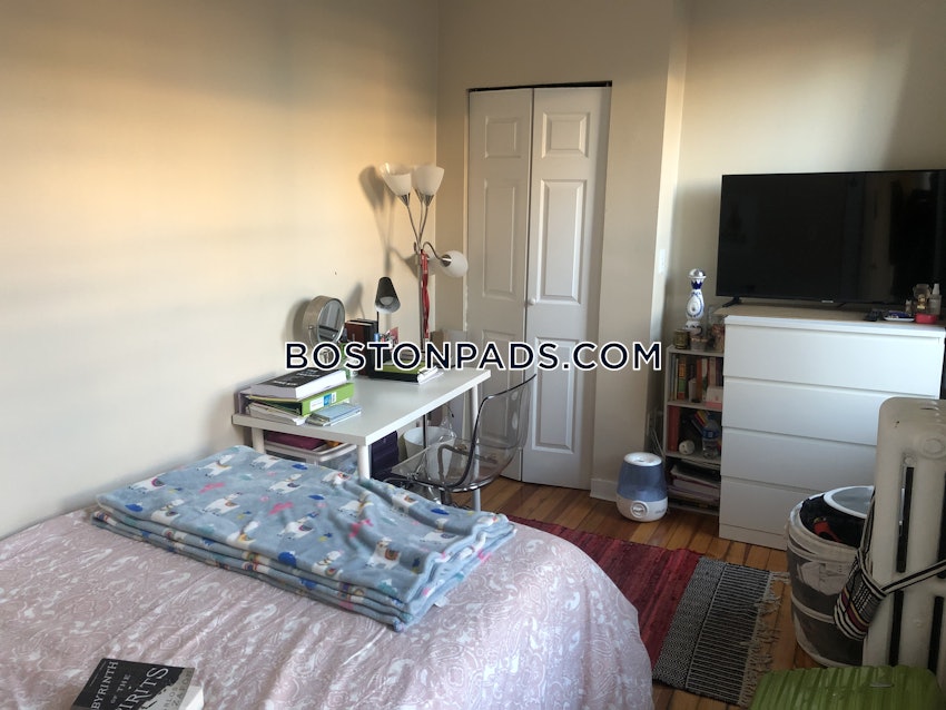 BOSTON - BEACON HILL - 2 Beds, 1 Bath - Image 1