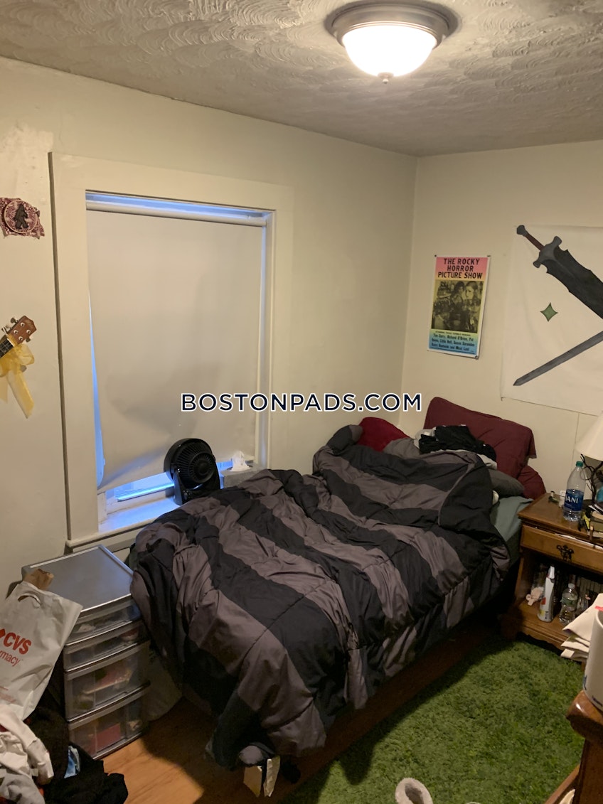 Boston - $5,450+ /month