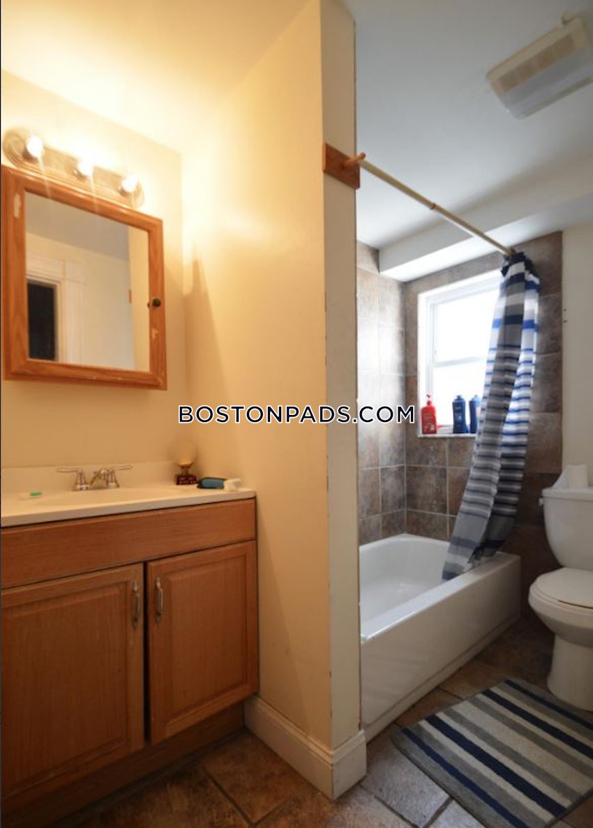 BOSTON - ALLSTON - 4 Beds, 2 Baths - Image 10