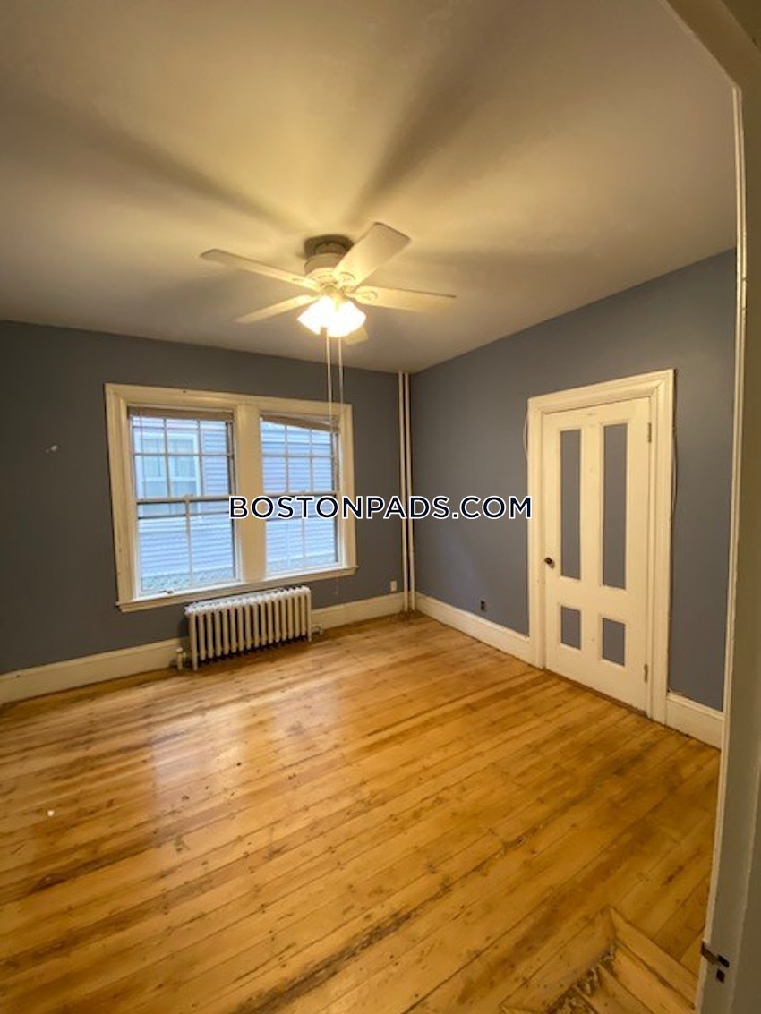 BOSTON - JAMAICA PLAIN - HYDE SQUARE - 3 Beds, 1 Bath - Image 1