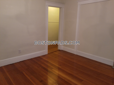 Somerville 3 Bed 1 Bath SOMERVILLE  Tufts - $3,450 No Fee