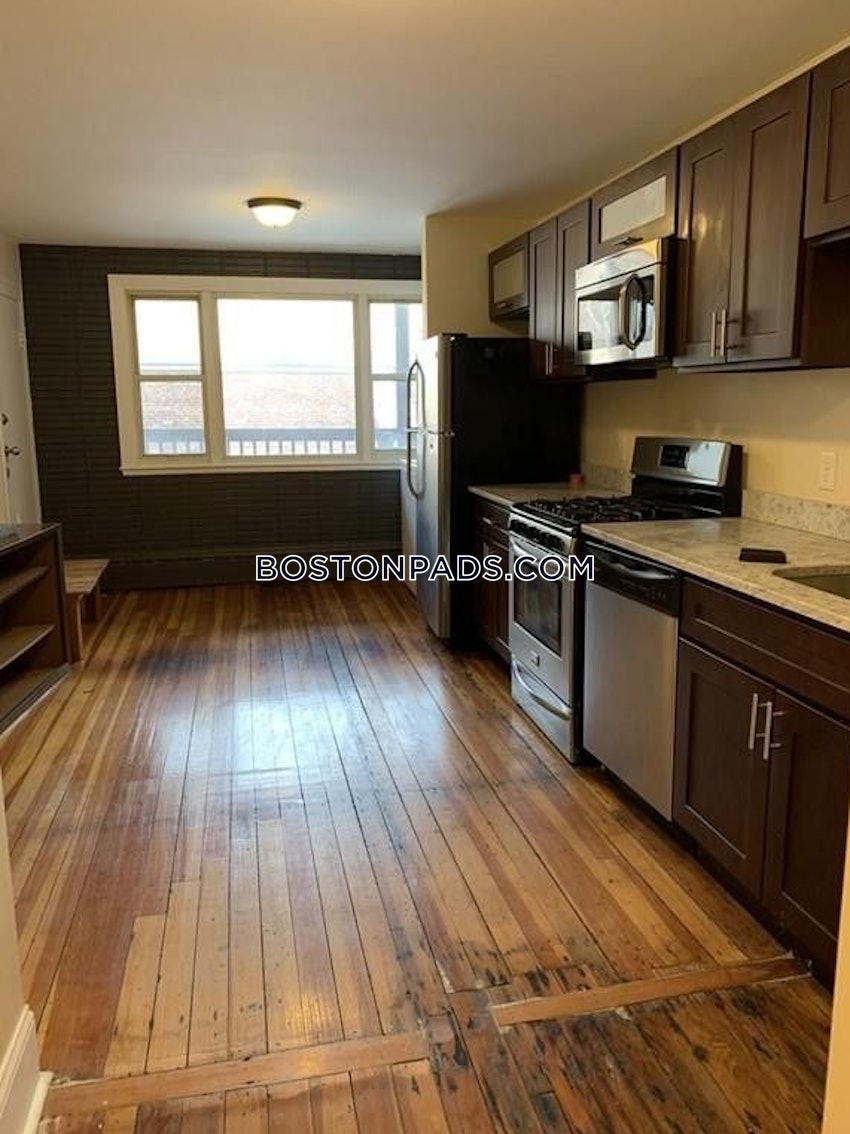 BOSTON - EAST BOSTON - BREMEN ST. PARK/AIRPORT STATION - 2 Beds, 1 Bath - Image 1