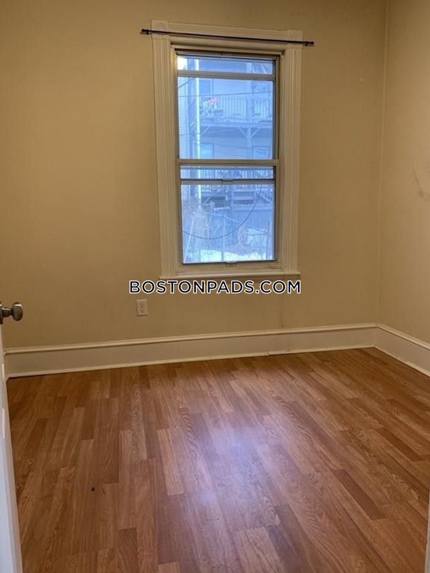 BOSTON - EAST BOSTON - BREMEN ST. PARK/AIRPORT STATION - 2 Beds, 1 Bath - Image 4