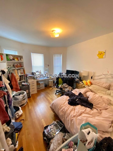 Boston - 3 Beds, 1 Baths