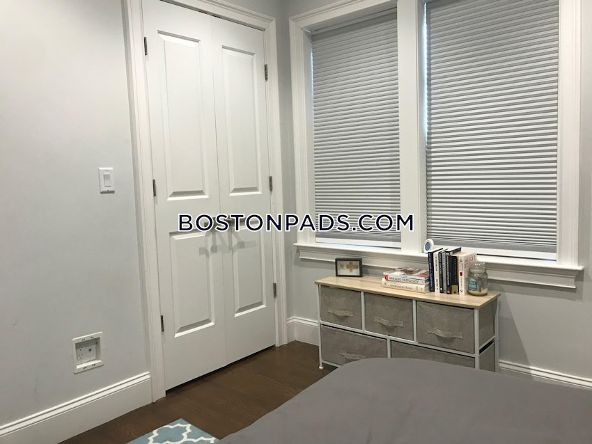 BOSTON - SOUTH BOSTON - ANDREW SQUARE - 2 Beds, 2 Baths - Image 13