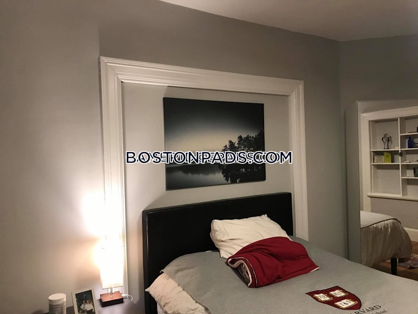 CAMBRIDGE - HARVARD SQUARE - 2 Beds, 1 Bath - Image 2