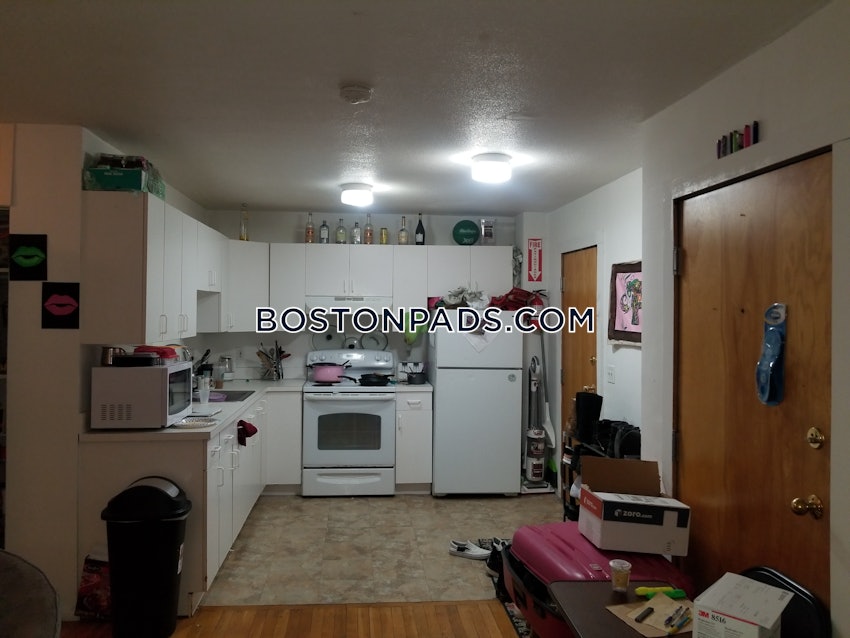 BOSTON - MISSION HILL - 2 Beds, 1 Bath - Image 3