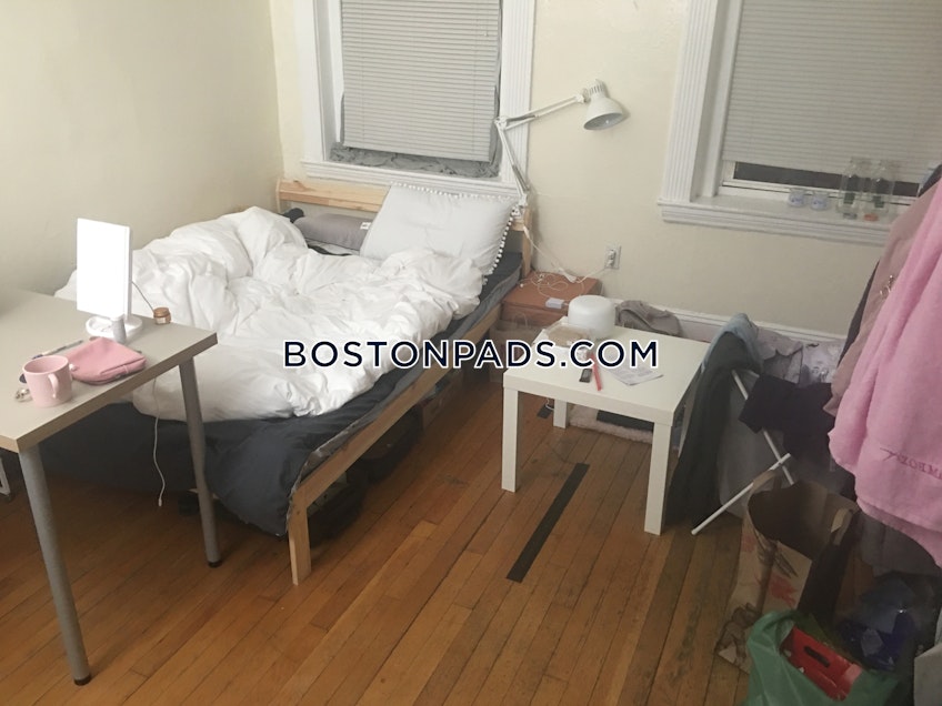 Boston - $4,200+ /month