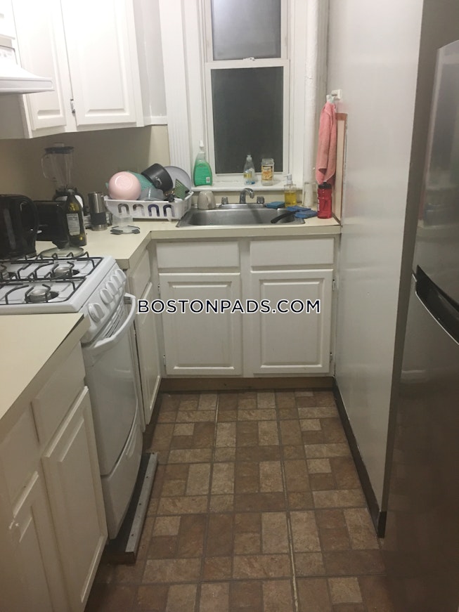 Boston - $4,800+ /mo