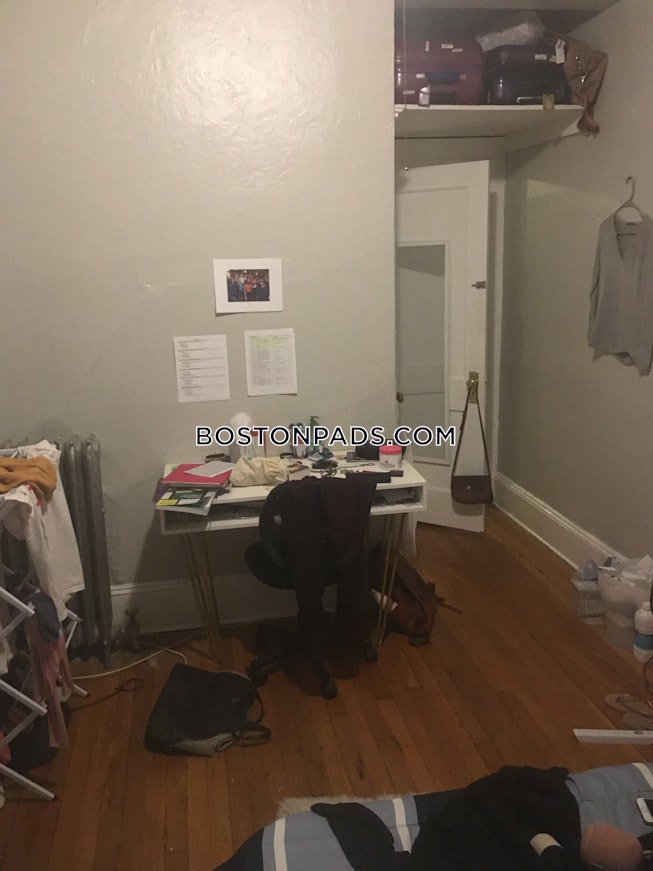 Boston - $4,800+ /mo
