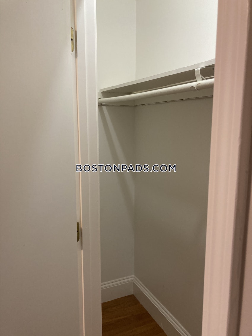 BROOKLINE- COOLIDGE CORNER - 2 Beds, 1 Bath - Image 17