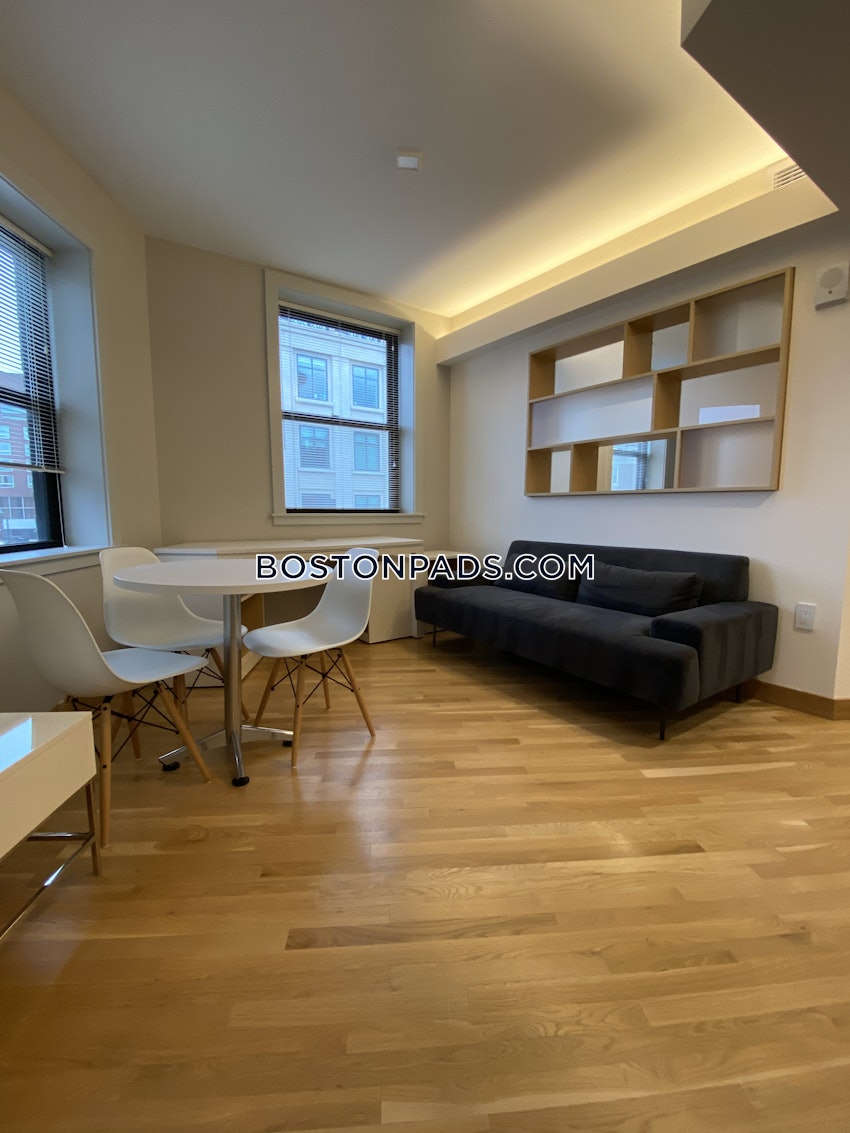 CAMBRIDGE - HARVARD SQUARE - 1 Bed, 1 Bath - Image 2