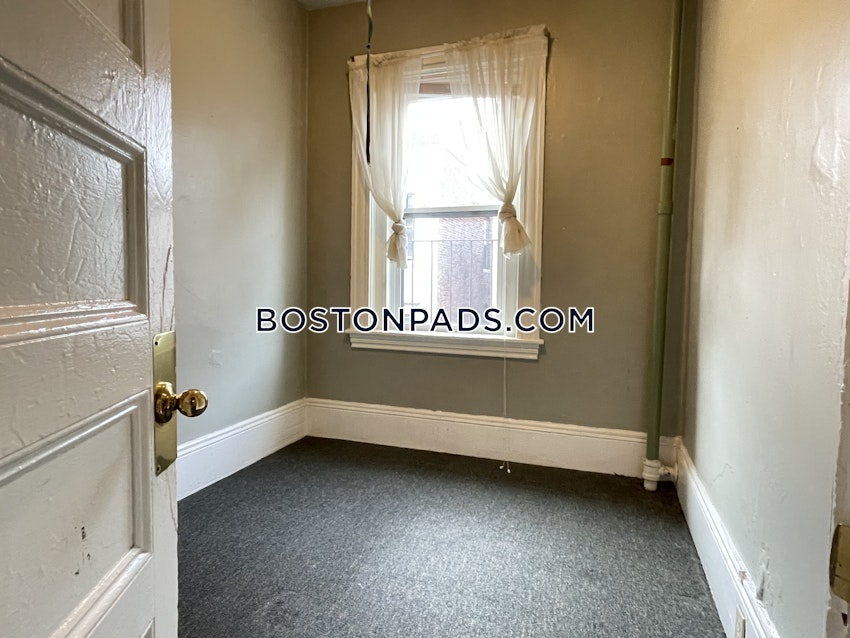 BOSTON - BEACON HILL - 2 Beds, 1 Bath - Image 6