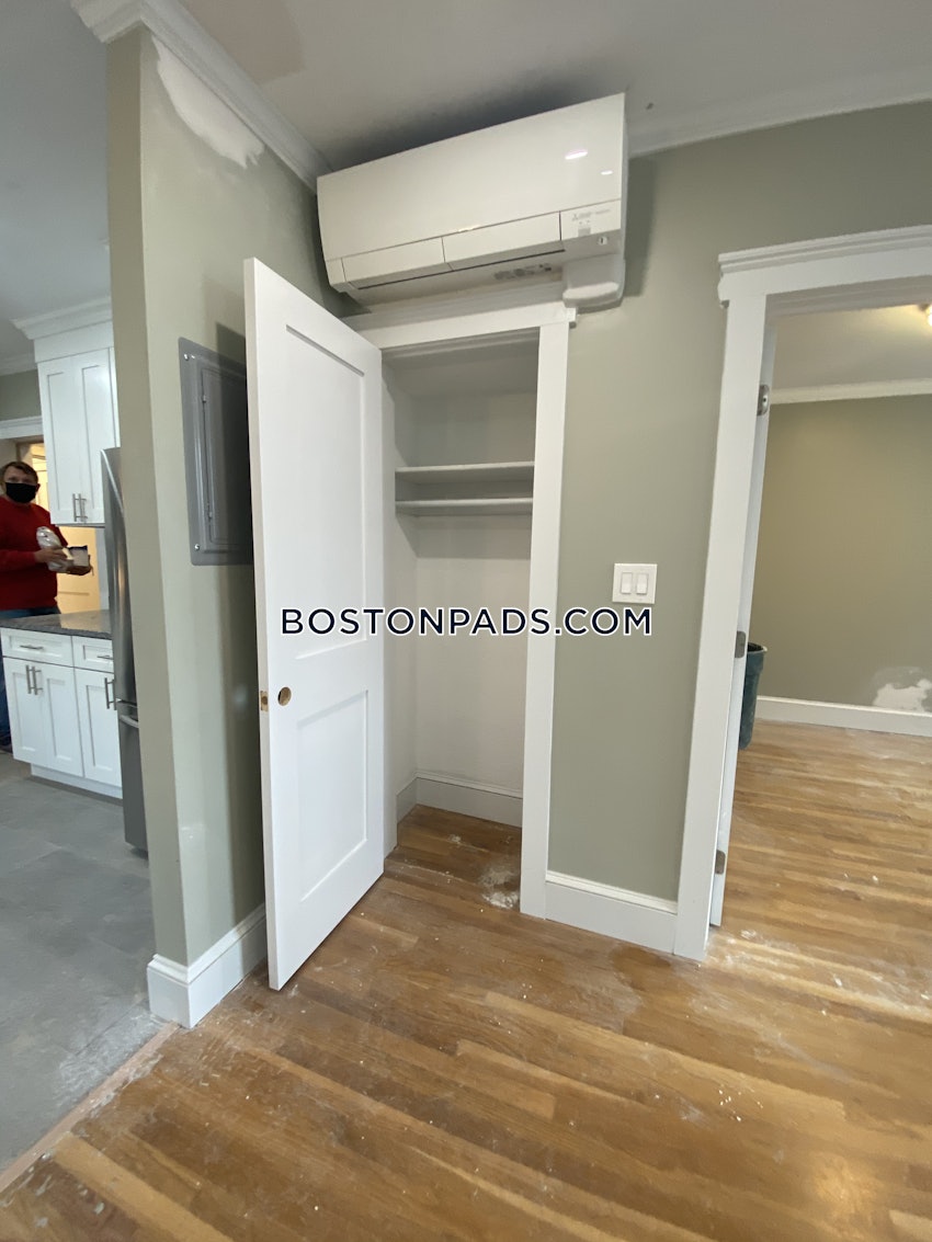 BOSTON - EAST BOSTON - MAVERICK - 1 Bed, 1 Bath - Image 12