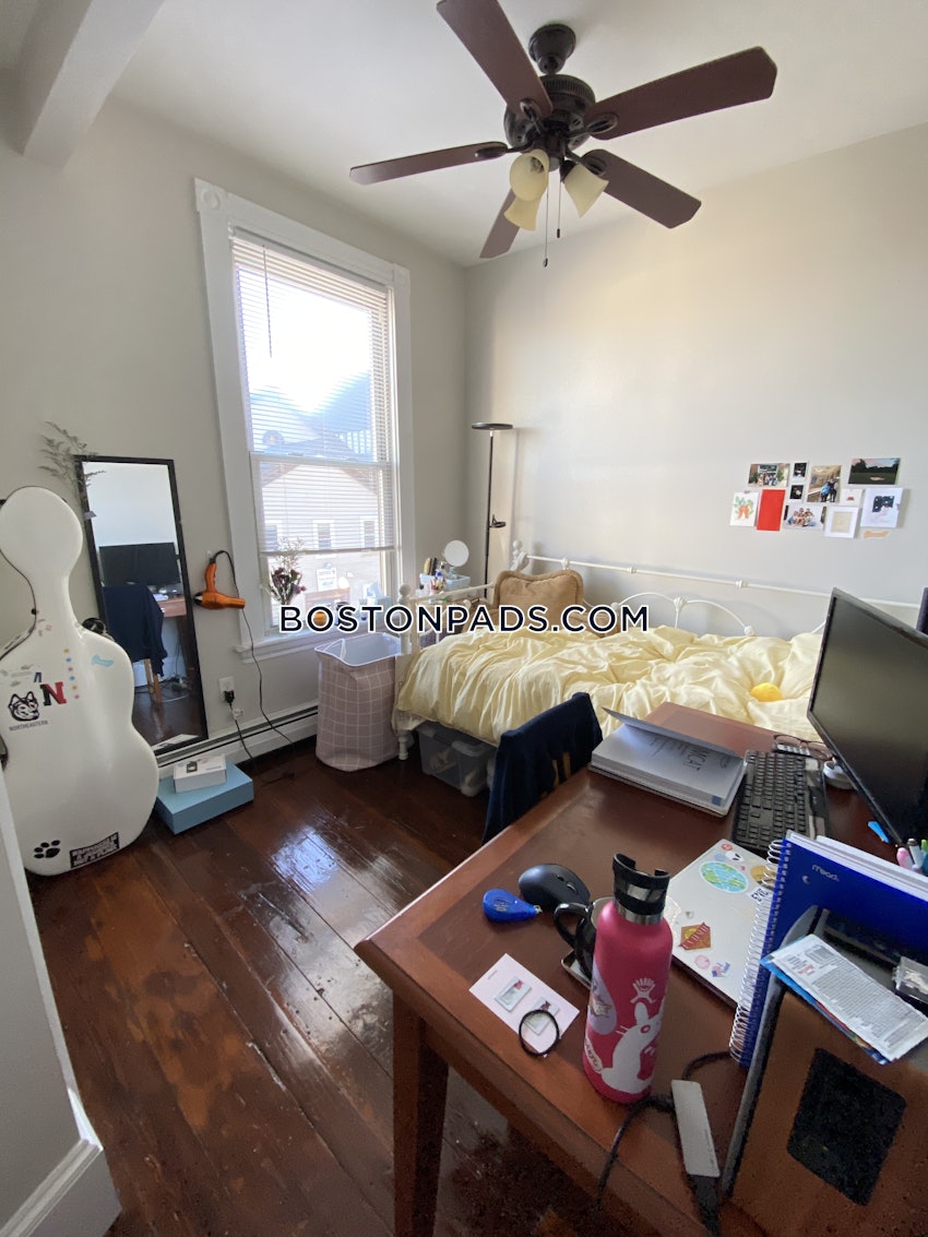 BOSTON - MISSION HILL - 4 Beds, 1 Bath - Image 5