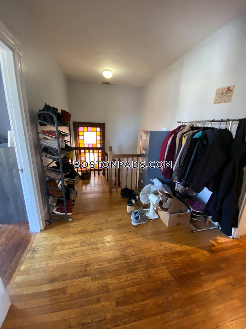 Boston - $4,800+ /month