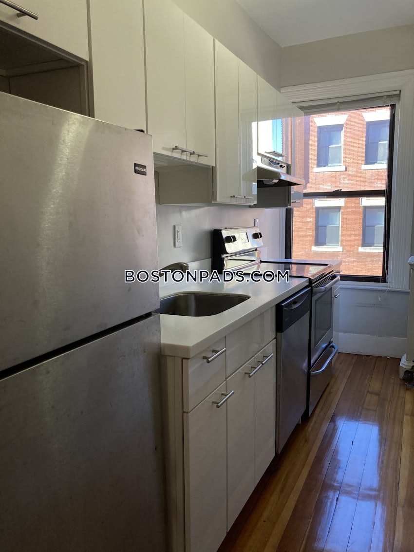 BROOKLINE- COOLIDGE CORNER - Studio , 1 Bath - Image 1