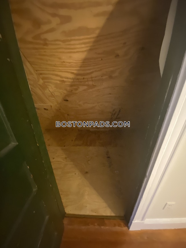 Malden - $4,300+ /mo