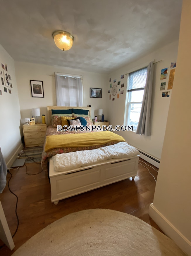 Boston - $4,600+ /mo