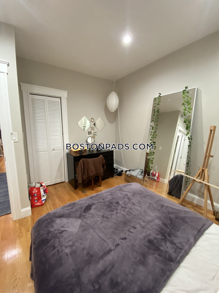 BOSTON - MISSION HILL - 5 Beds, 2 Baths - Image 28