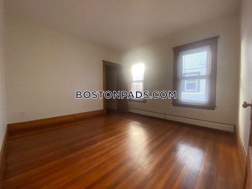 MEDFORD - TUFTS - 3 Beds, 2 Baths - Image 2