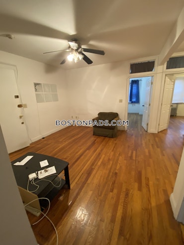 Boston - 4 Beds, 2 Baths