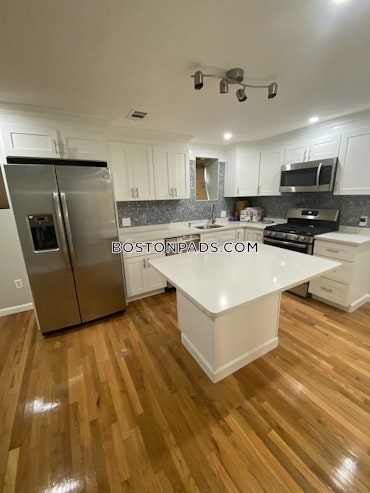 Boston - 2 Beds, 1 Baths