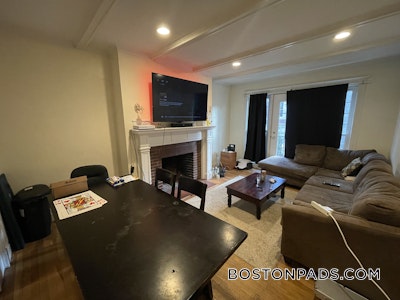 Brookline 6 Bed 3 Bath BROOKLINE- BOSTON UNIVERSITY $10,000  Boston University - $10,000