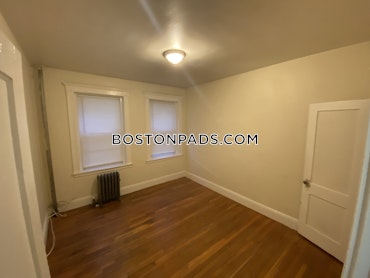 Boston - 2 Beds, 1 Baths