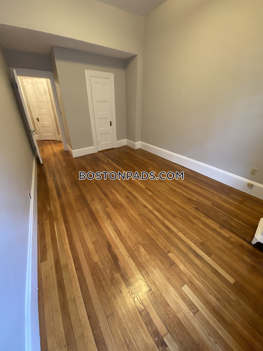 Brookline - $2,700+ /month