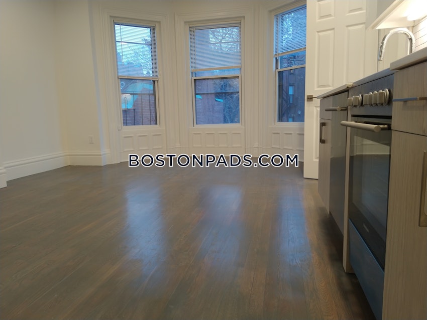 BOSTON - BACK BAY - 1 Bed, 1 Bath - Image 11